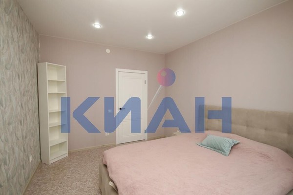 Продам трехкомнатную (3-комн.) квартиру, Лесников ул, 31, Красноярск г