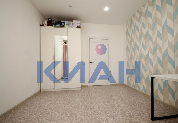 Продам трехкомнатную (3-комн.) квартиру, Лесников ул, 31, Красноярск г