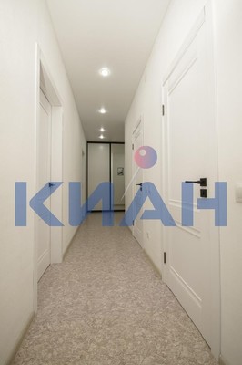 Продам трехкомнатную (3-комн.) квартиру, Лесников ул, 31, Красноярск г