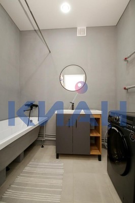 Продам трехкомнатную (3-комн.) квартиру, Лесников ул, 31, Красноярск г