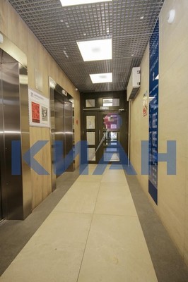 Продам трехкомнатную (3-комн.) квартиру, Лесников ул, 31, Красноярск г