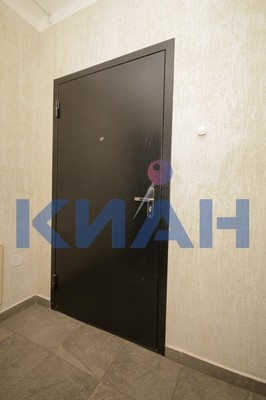 Продам трехкомнатную (3-комн.) квартиру, Лесников ул, 31, Красноярск г