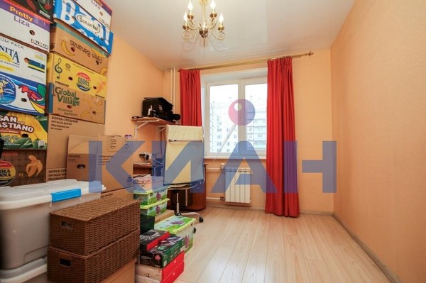 Продам многокомнатную квартиру, Комсомольский пр-кт, 3А, Красноярск г