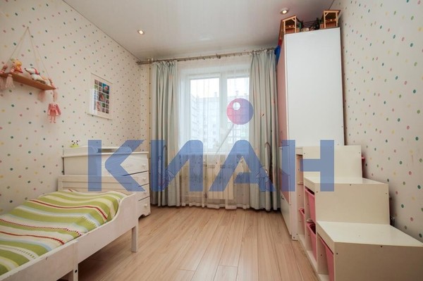 Продам многокомнатную квартиру, Комсомольский пр-кт, 3А, Красноярск г