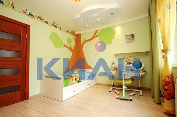 Продам многокомнатную квартиру, Комсомольский пр-кт, 3А, Красноярск г