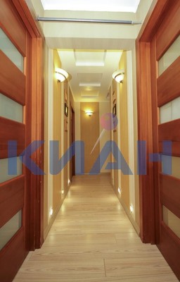Продам многокомнатную квартиру, Комсомольский пр-кт, 3А, Красноярск г
