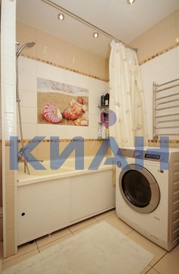 Продам многокомнатную квартиру, Комсомольский пр-кт, 3А, Красноярск г