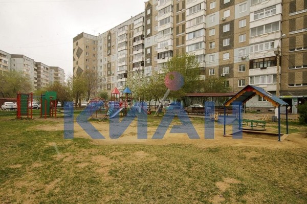 Продам многокомнатную квартиру, Комсомольский пр-кт, 3А, Красноярск г