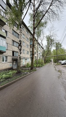 Продам трехкомнатную (3-комн.) квартиру, Победы пр-кт, 105, Пенза г