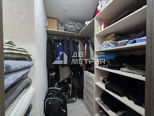 Продам трехкомнатную (3-комн.) квартиру, Емельянова А.О. ул, 35Ак2, Южно-Сахалинск г