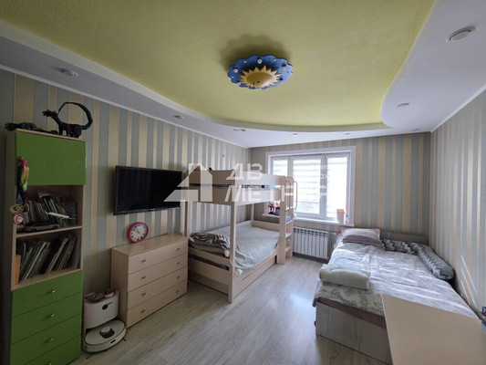 Продам трехкомнатную (3-комн.) квартиру, Емельянова А.О. ул, 35Ак2, Южно-Сахалинск г