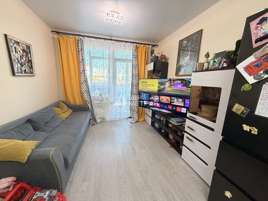 Продам двухкомнатную (2-комн.) квартиру, им Б.П.Полевого ул, 3, Южно-Сахалинск г