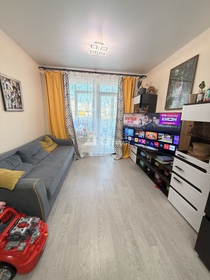 Продам двухкомнатную (2-комн.) квартиру, им Б.П.Полевого ул, 3, Южно-Сахалинск г