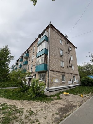 Продам двухкомнатную (2-комн.) квартиру, Главная ул, 67, Казань г
