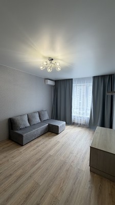 Сдам однокомнатную (1-комн.) квартиру, 9 Января ул, 68/1к1, Воронеж г