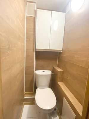 Продам трехкомнатную (3-комн.) квартиру, Победы пр-кт, 34, Казань г