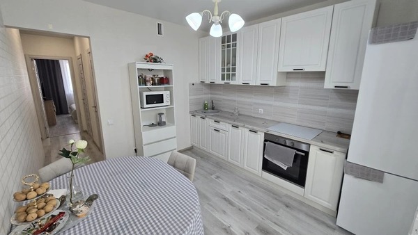 Продам двухкомнатную (2-комн.) квартиру, Крылова ул, 13к2, Анапа г