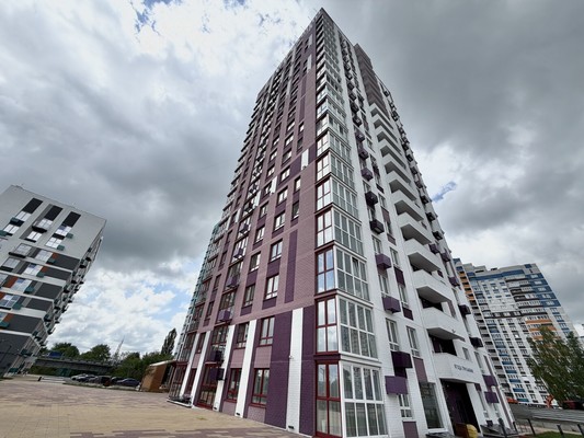 Продам двухкомнатную (2-комн.) квартиру, Комарова ул, 47, Брянск г