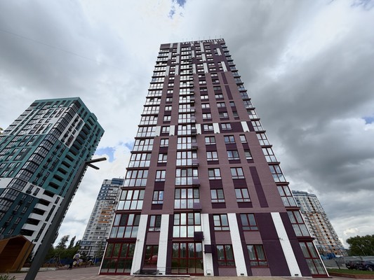 Продам двухкомнатную (2-комн.) квартиру, Комарова ул, 47, Брянск г