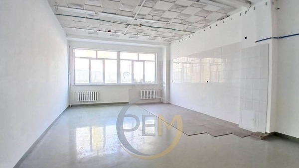 Сдам коммерческое помещение 715 м2, Полимерная ул, 8 2, Москва г