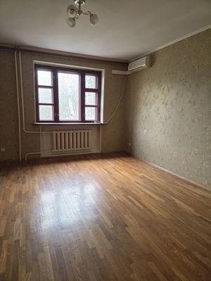 Продам двухкомнатную (2-комн.) квартиру, Гоголя ул, 44кв, Тихорецк г