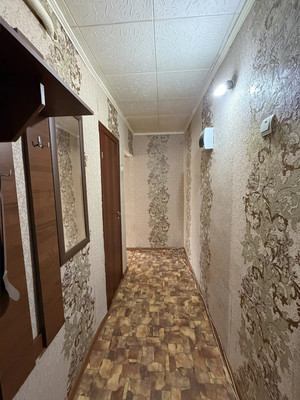 Продам двухкомнатную (2-комн.) квартиру, Калинина ул, 122, Тихорецк г