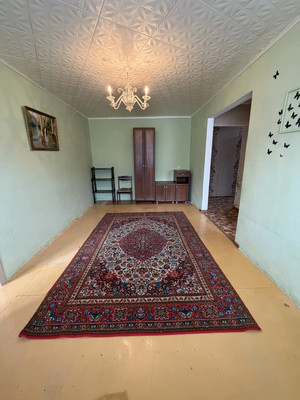 Продам двухкомнатную (2-комн.) квартиру, Калинина ул, 122, Тихорецк г
