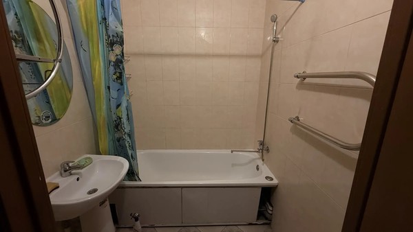 Сдам однокомнатную (1-комн.) квартиру, Академика Комарова ул, 3к2, Москва г