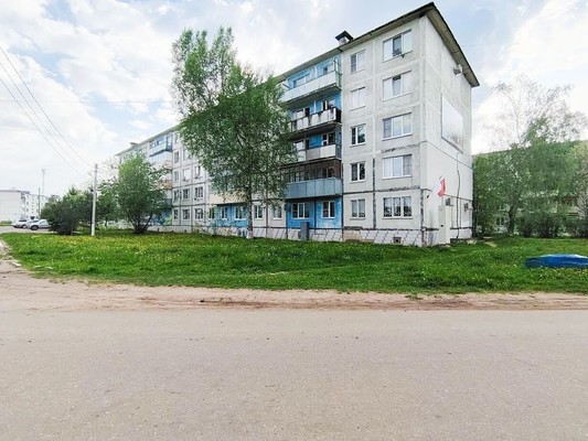 Продам однокомнатную (1-комн.) квартиру, 8, Веселево д
