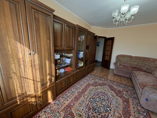 Продам двухкомнатную (2-комн.) квартиру, Чапаева ул, 2/1, Тихорецк г