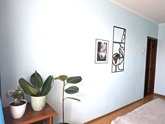 Продам двухкомнатную (2-комн.) квартиру, Чапаева ул, 2/1, Тихорецк г