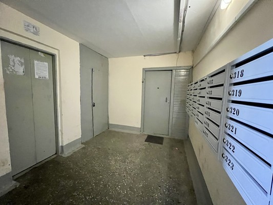Продам двухкомнатную (2-комн.) квартиру, Сафиуллина ул, 17, Казань г