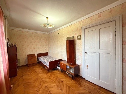 Продам двухкомнатную (2-комн.) квартиру, Ногмова ул, 85, Нальчик г