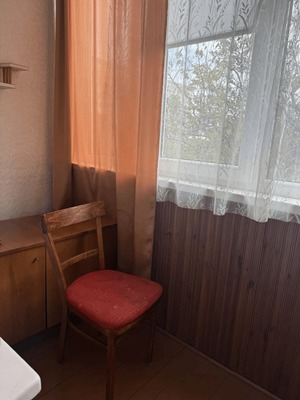 Продам двухкомнатную (2-комн.) квартиру, Комсомольская ул, 276, Кропоткин г