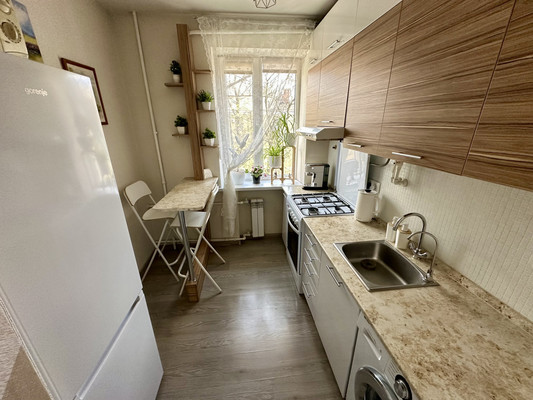 Продам двухкомнатную (2-комн.) квартиру, Фрунзе ул, 22/1, Ростов-на-Дону г