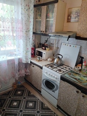 Продам двухкомнатную (2-комн.) квартиру, Солнечный проезд, 2дробь16, Алексин г