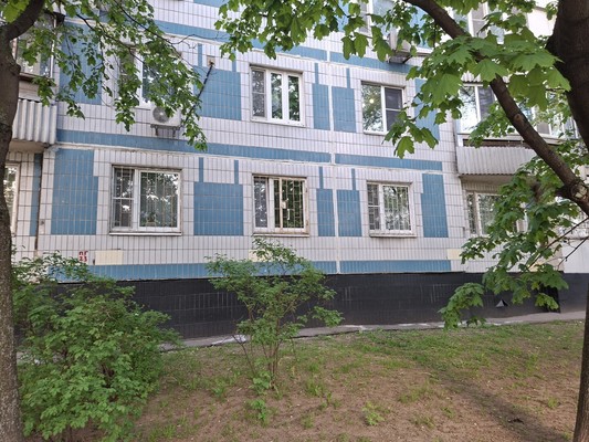 Продам однокомнатную (1-комн.) квартиру, Маршала Голованова ул, 13, Москва г