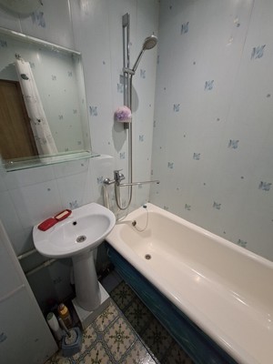 Продам однокомнатную (1-комн.) квартиру, Маршала Голованова ул, 13, Москва г