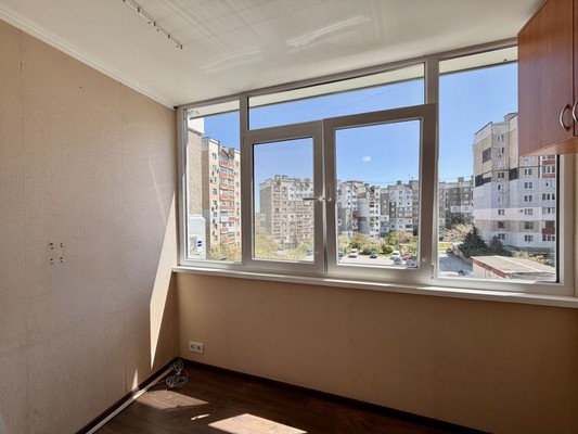 Продам однокомнатную (1-комн.) квартиру, Балаклавская ул, 97, Симферополь г