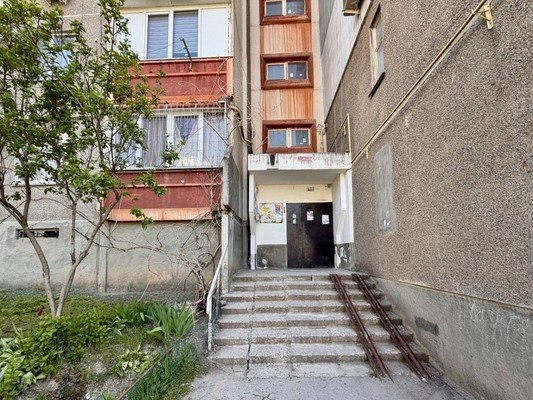 Продам однокомнатную (1-комн.) квартиру, Балаклавская ул, 97, Симферополь г
