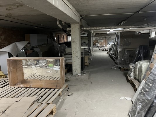 Продам коммерческое помещение 691,4 м2, Интернациональная ул, 59а, Калининград г