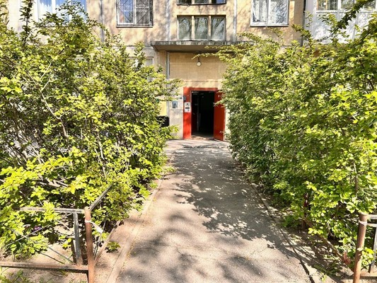 Продам двухкомнатную (2-комн.) квартиру, Варшавская ул, 65А, Санкт-Петербург г