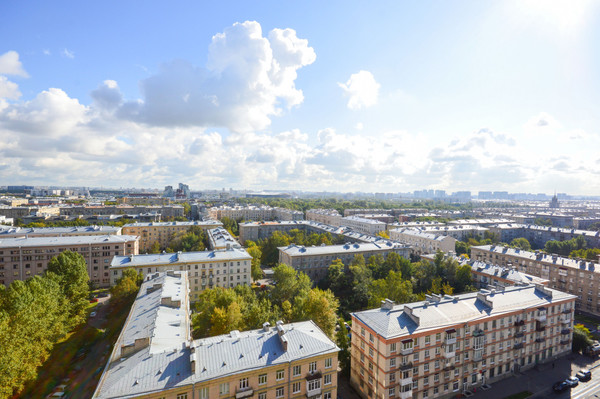 Продам трехкомнатную (3-комн.) квартиру, Варшавская ул, 19к2, Санкт-Петербург г