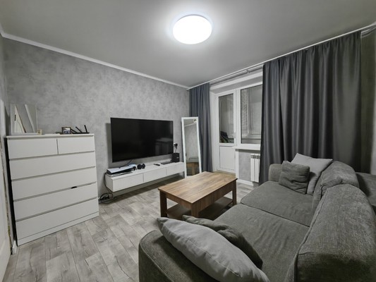 Продам трехкомнатную (3-комн.) квартиру, Великой Победы б-р, 30, Волгодонск г