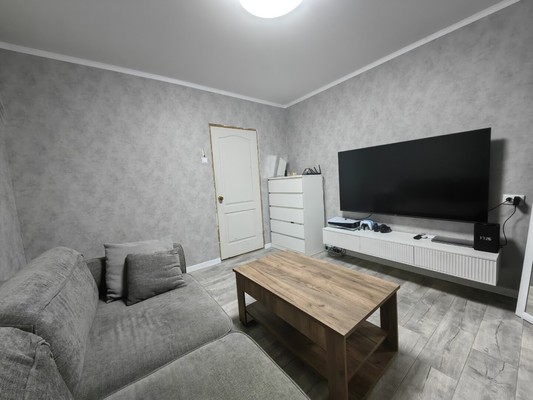 Продам трехкомнатную (3-комн.) квартиру, Великой Победы б-р, 30, Волгодонск г