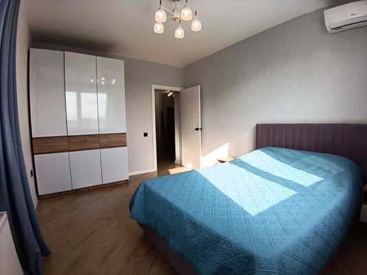 Продам однокомнатную (1-комн.) квартиру, Ветеранов ул, 85к5, Краснодар г
