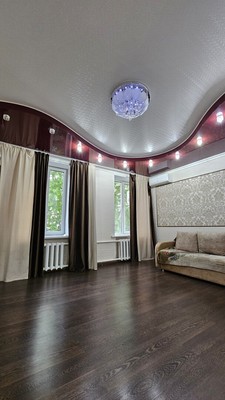 Продам двухкомнатную (2-комн.) квартиру, Свердлова ул, 30, Октябрьский г