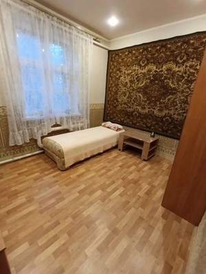 Продам трехкомнатную (3-комн.) квартиру, Судостроительная ул, 8, Нижний Новгород г
