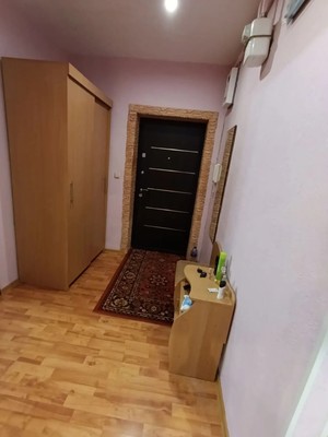 Продам трехкомнатную (3-комн.) квартиру, Судостроительная ул, 8, Нижний Новгород г