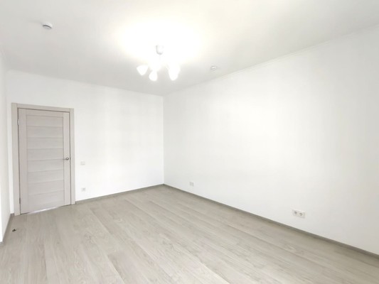 Продам трехкомнатную (3-комн.) квартиру, Надымский проезд, 15, Городище д